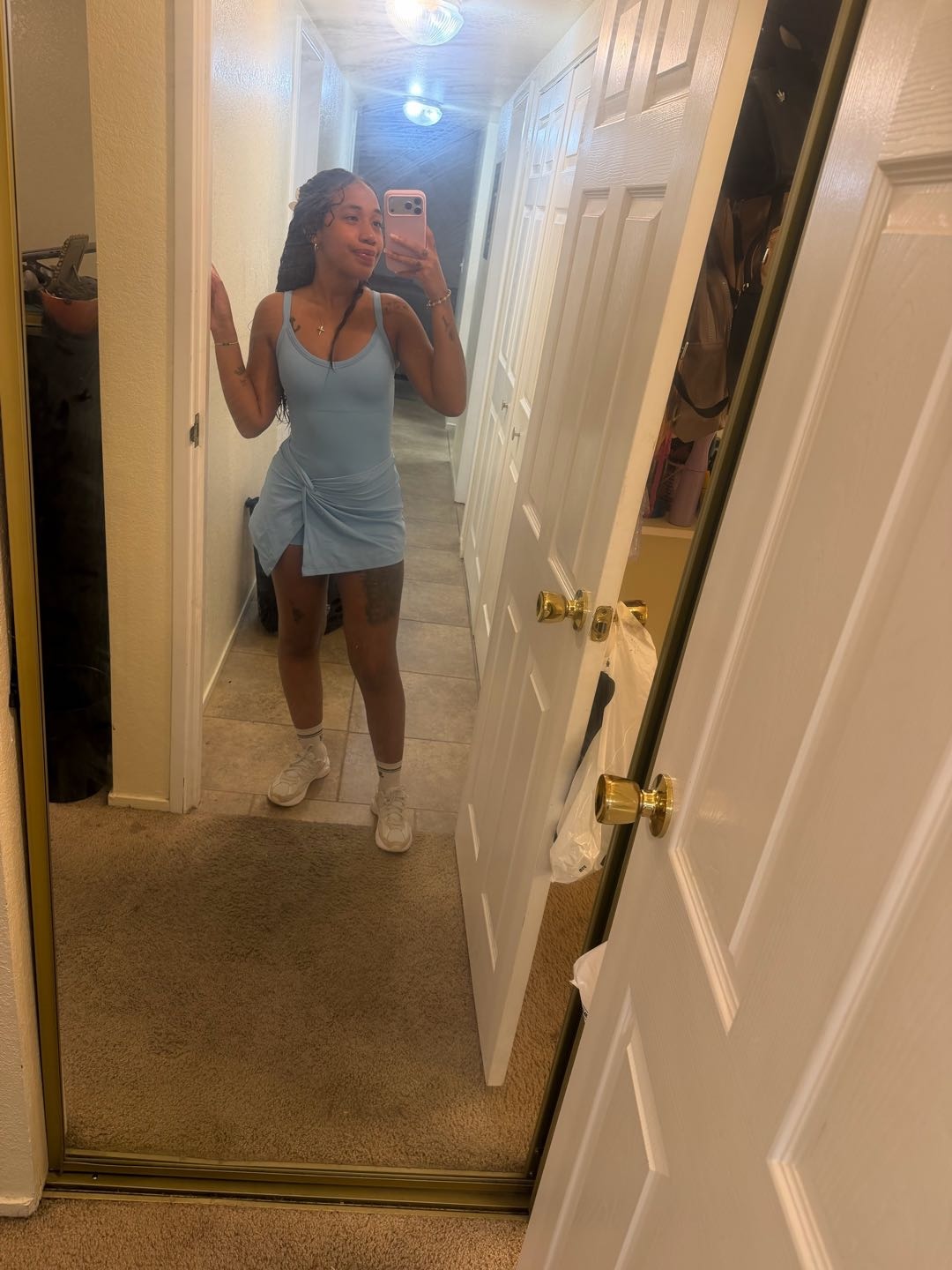 Isabella online for a casual video conversation